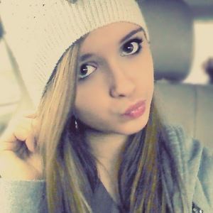 Meet your Posher, Lauren